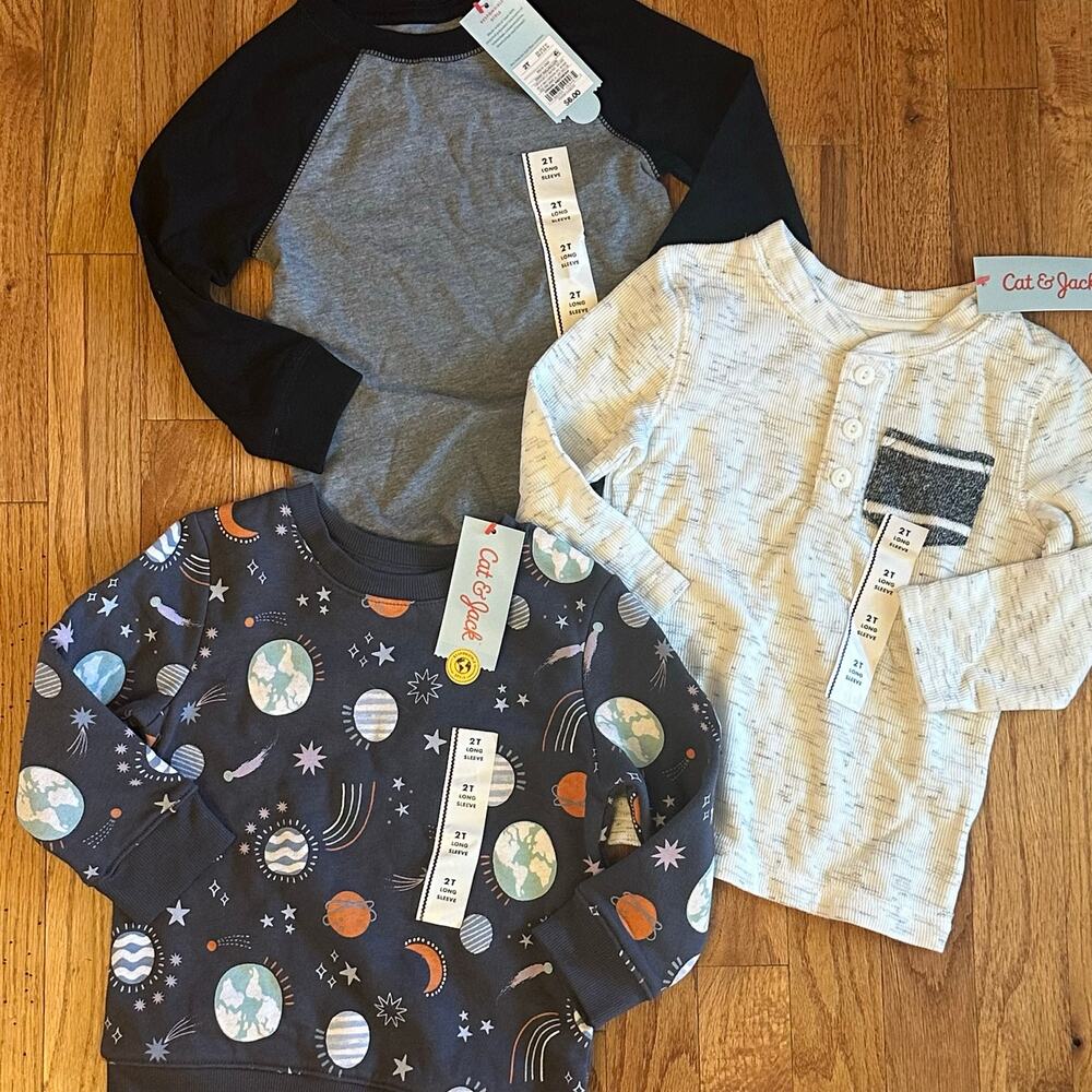 Cat & Jack NEW Boys 2T Long Sleeve Top Bundle (3) Sweatshirt Henley Raglan Tee